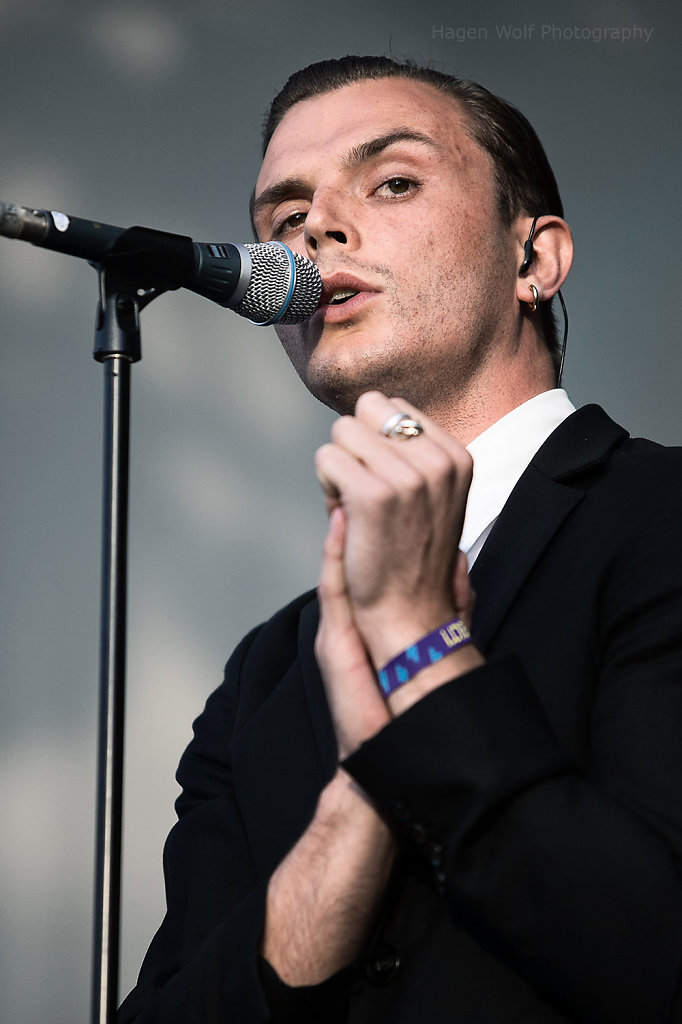 Hurts